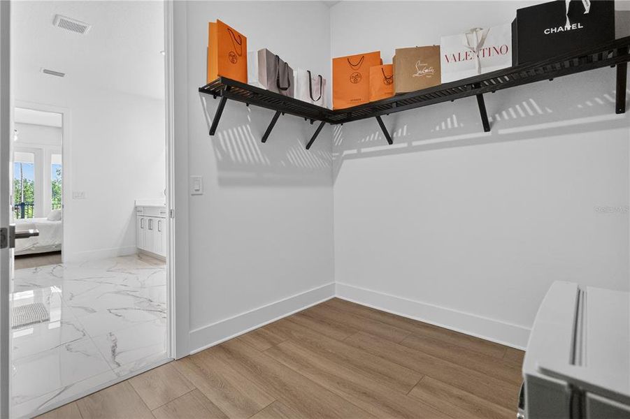 Spacious, unfurnished interior of a new home in , Montverde (Image 25).