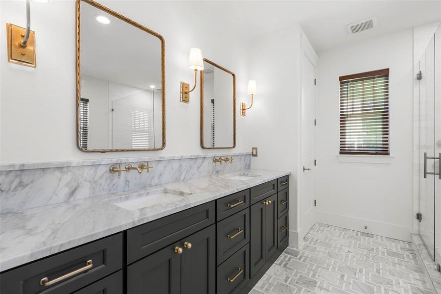 Furnished interior view inside a new home in , St. Petersburg (Image 7).