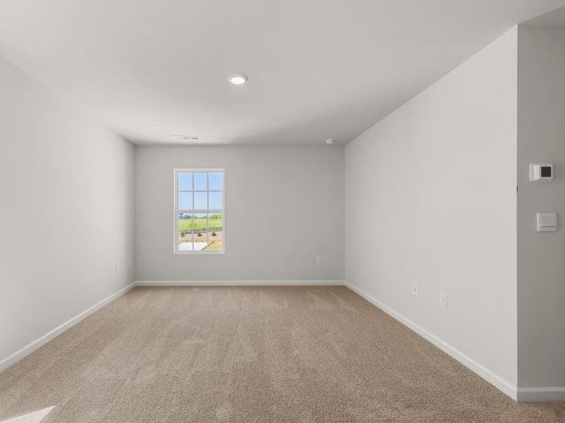 Spacious, unfurnished interior of a new home in Rolling Meadows, Jasper (Image 36).