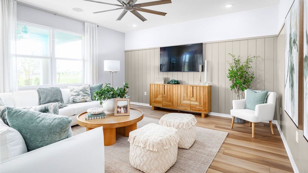 Representative furnished interior of a home built from the Newcastle by Risewell Homes in Lake Lincoln, Eustis (Image 15).