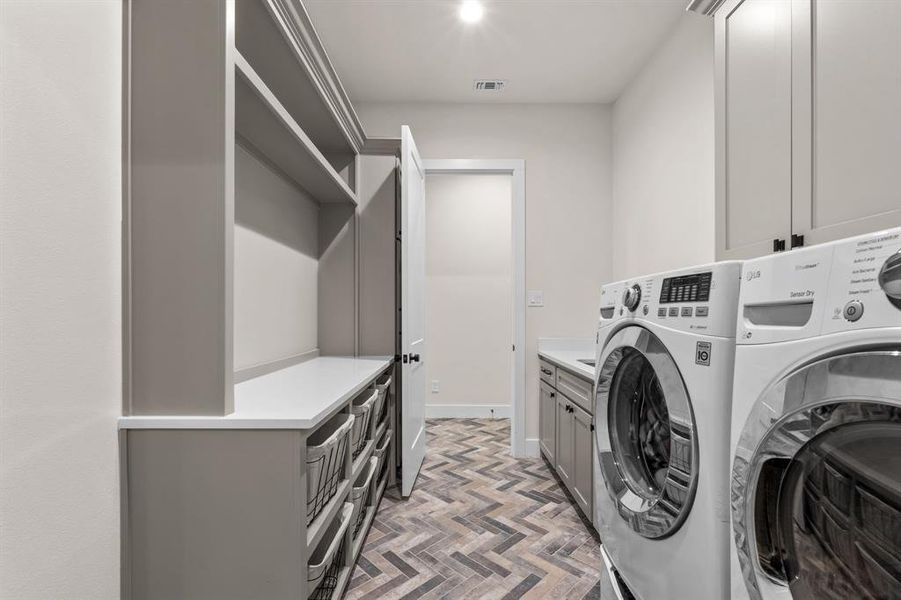 Furnished interior view inside a new home in , Van Alstyne (Image 4). Furnished interior view inside a new home in , Van Alstyne (Image 4).