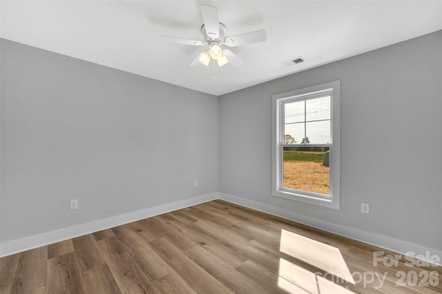 Spacious, unfurnished interior of a new home in , Lincolnton (Image 20).