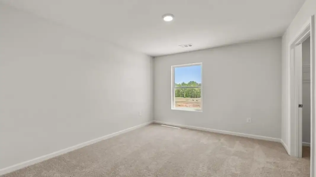 Spacious, unfurnished interior of a new home in Aurora Creek, Dallas (Image 29).