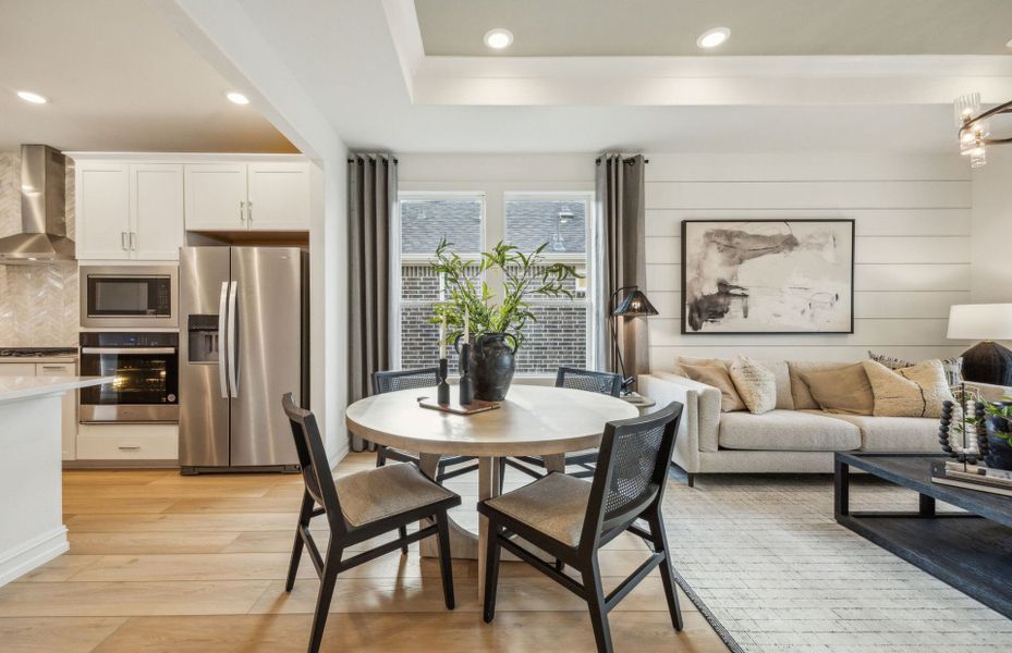 Representative furnished interior of a home built from the Alpine by Del Webb in Del Webb Sugar Land at Ryehill, Rosenberg (Image 11).