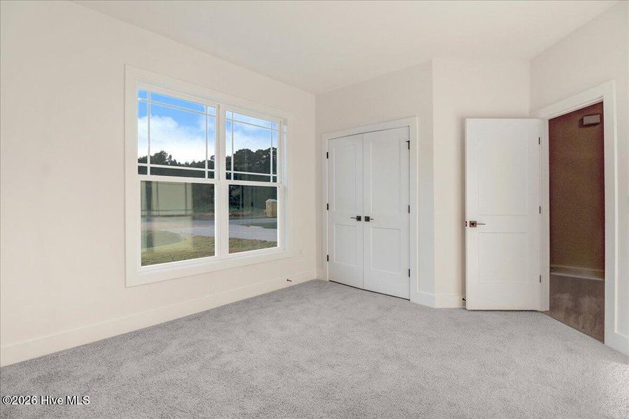 Spacious, unfurnished interior of a new home in Wood Creek, Leland (Image 22).