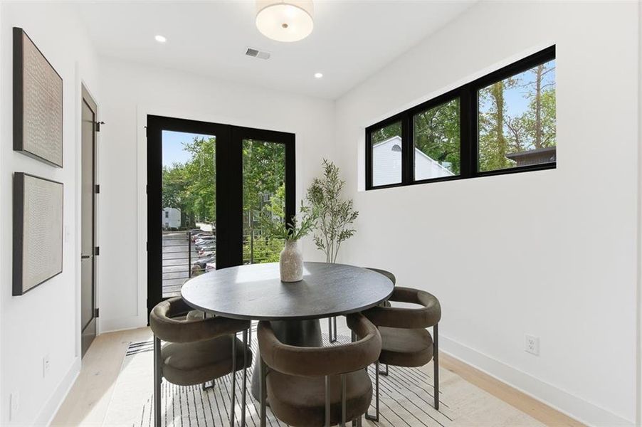Furnished interior view inside a new home in , Atlanta (Image 17).