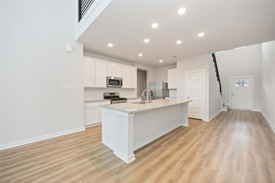 Furnished interior view inside a new home in Granger Pines, Conroe (Image 8). Furnished interior view inside a new home in Granger Pines, Conroe (Image 8).