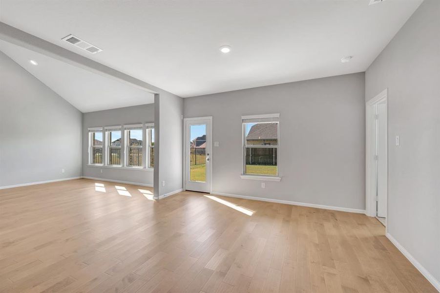 Spacious, unfurnished interior of a new home in The Preserve, Justin (Image 19).