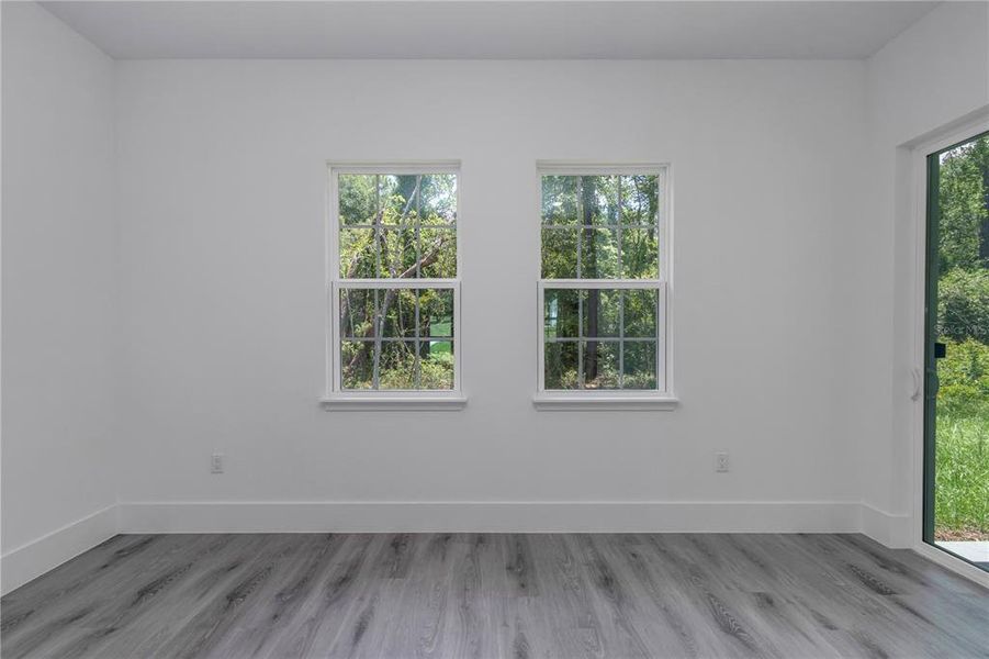 Spacious, unfurnished interior of a new home in , Dunnellon (Image 17).