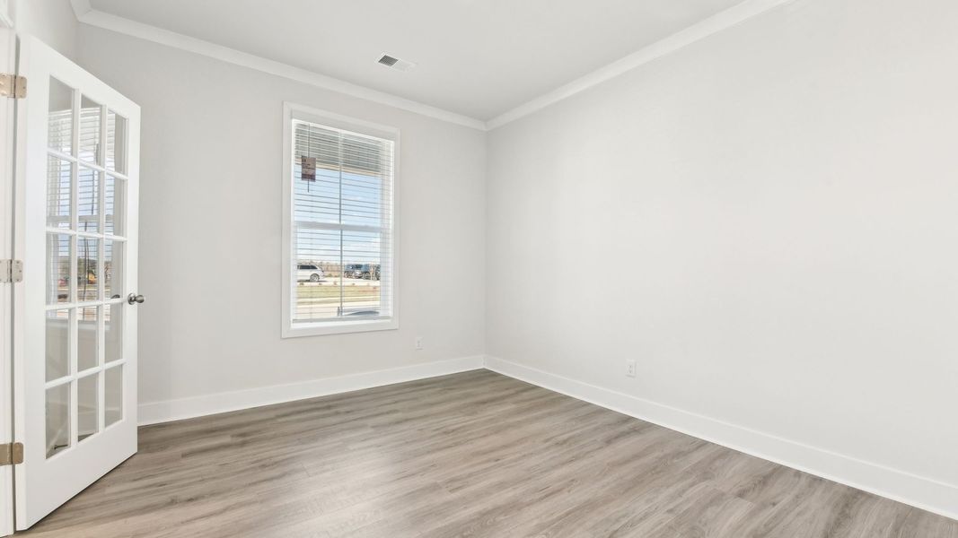 Spacious, unfurnished interior of a new home in Westport, York (Image 15).