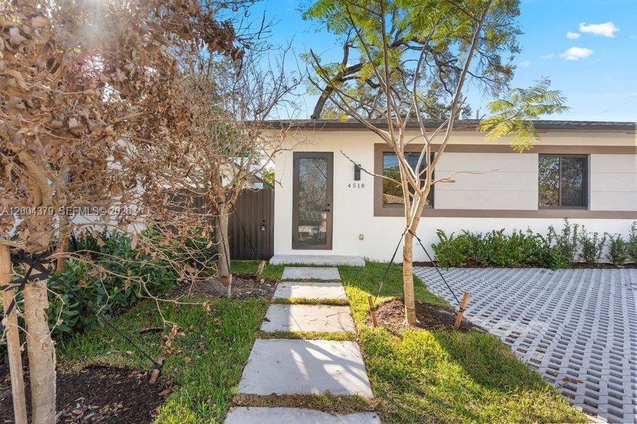 Image 22 of a home in .