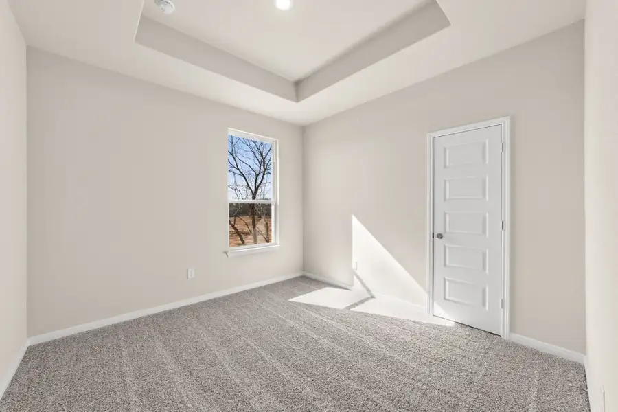 Spacious, unfurnished interior of a new home in Villas Las Flores, Floresville (Image 27).