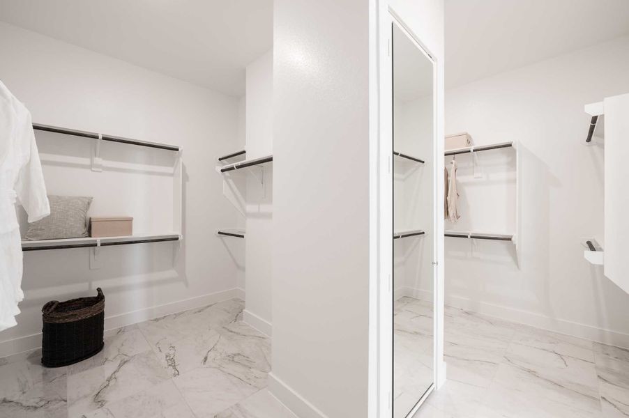 Representative furnished interior of a home built from the Hemleigh by Tri Pointe Homes in Legacy Grove 90′, Montgomery (Image 19).