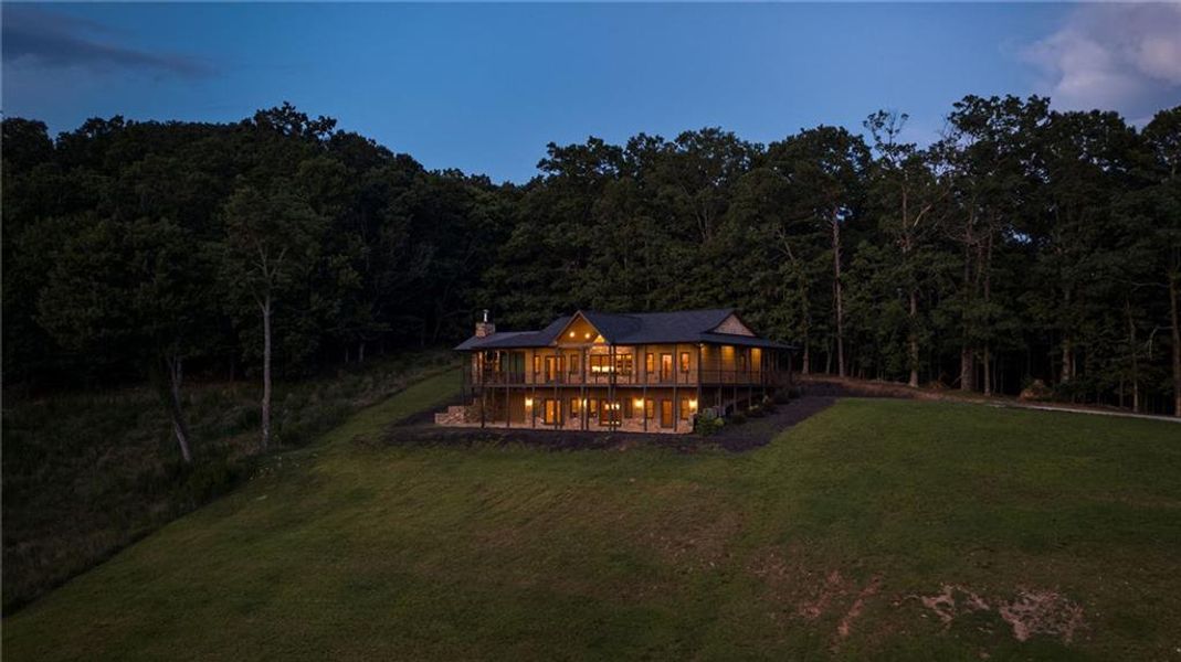 Image 68 of a home in .