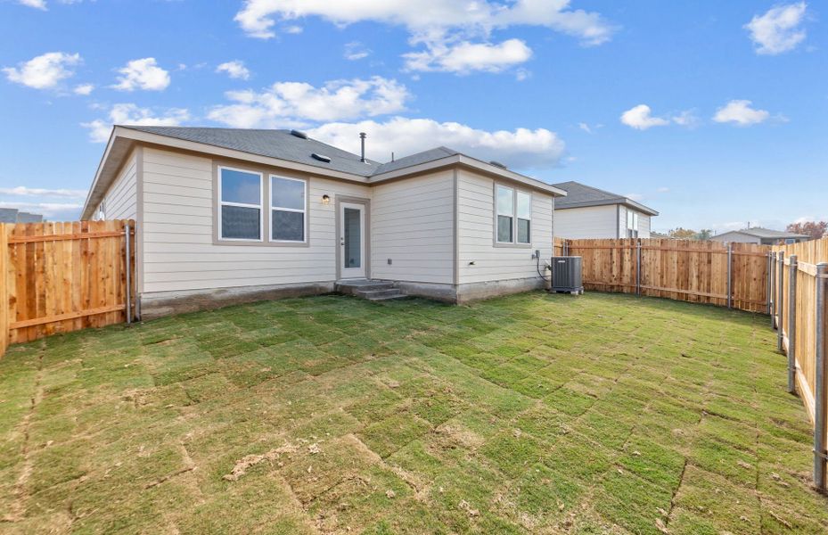 Exterior details and patio area of a home in Larson Crossing, Elgin (Image 21).