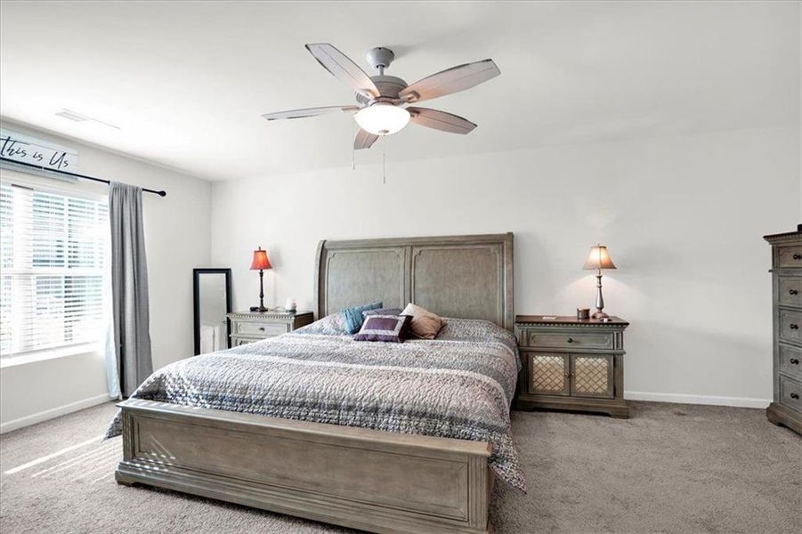Furnished interior view inside a new home in , Dallas (Image 14).