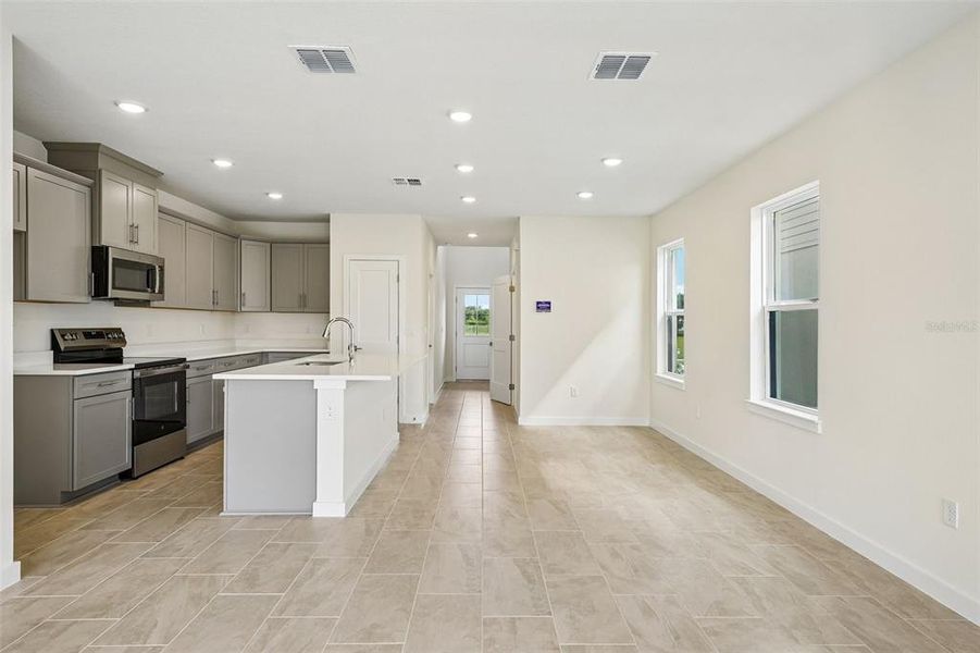 Image 40 of a home in Grasslands West.