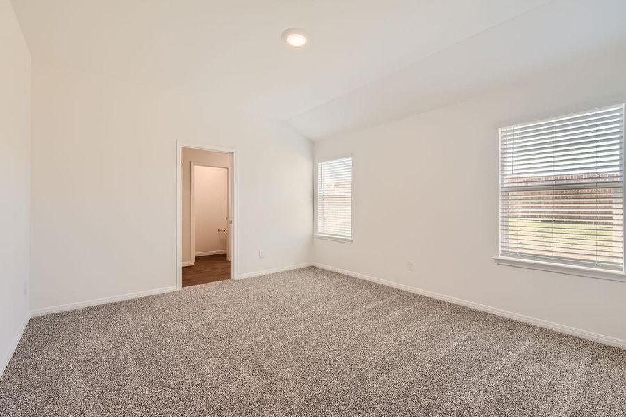 Spacious, unfurnished interior of a new home in , Kyle (Image 12).