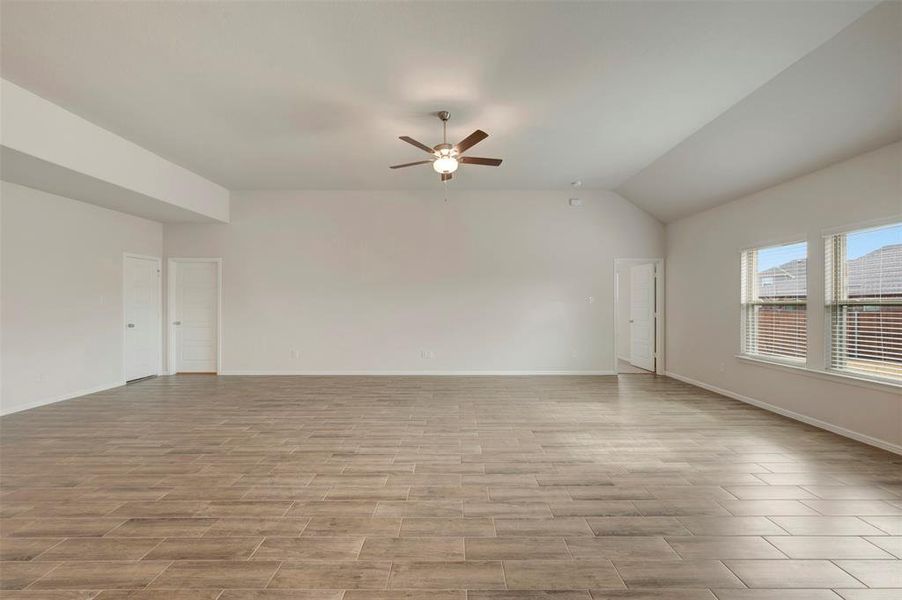 Spacious, unfurnished interior of a new home in The Preserve, Justin (Image 15).