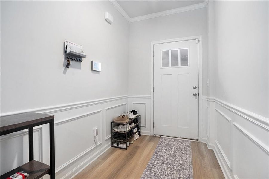 Furnished interior view inside a new home in Ridgewater, Loganville (Image 5).