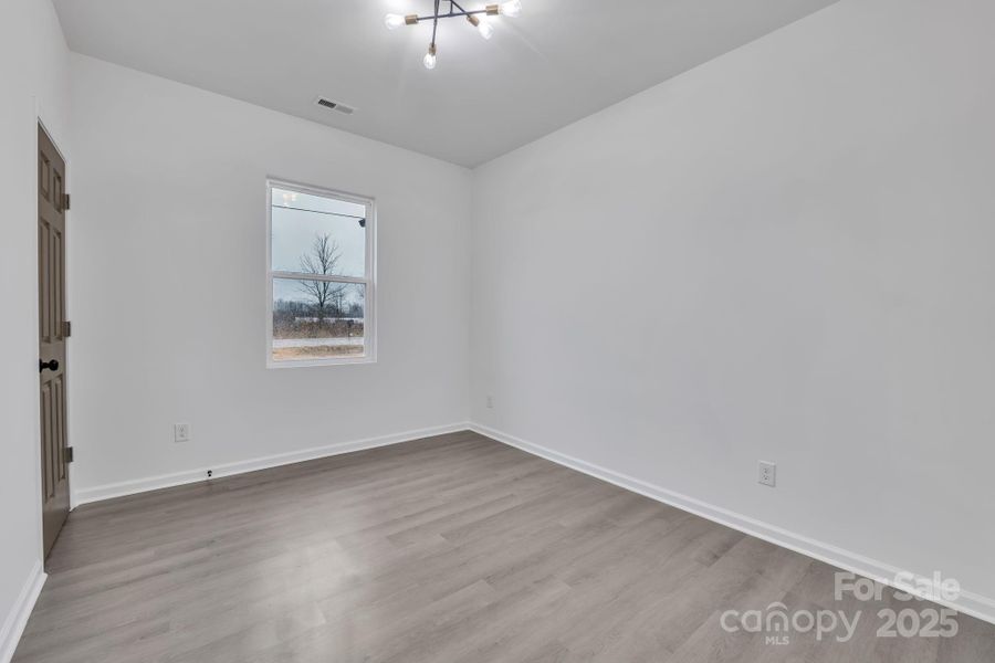 Spacious, unfurnished interior of a new home in , Shelby (Image 19).