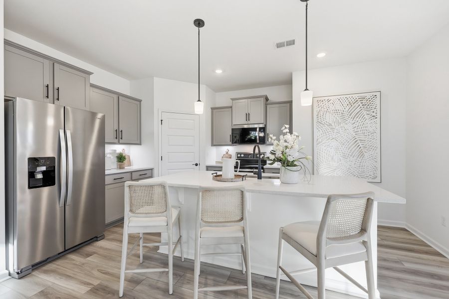 Representative furnished interior of a home built from the Courtney II by Great Southern Homes in Briarfield, Conway (Image 21).