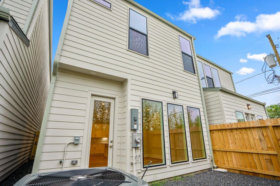 Front exterior of a new home in , Houston, TX, highlighting curb appeal (Image 2). Front exterior of a new home in , Houston, TX, highlighting curb appeal (Image 2).