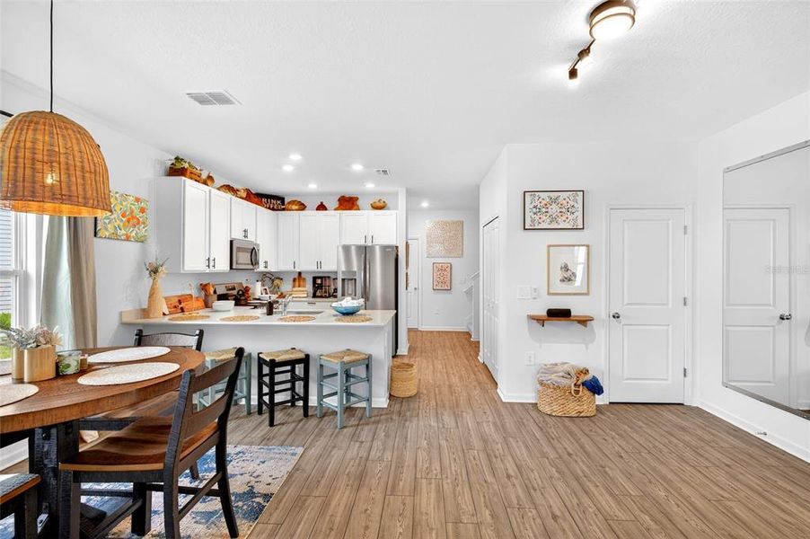 Furnished interior view inside a new home in , Ocala (Image 10).