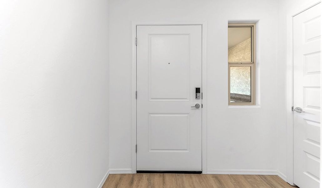 Spacious, unfurnished interior of a new home in Saguaro Bloom, Marana (Image 20).