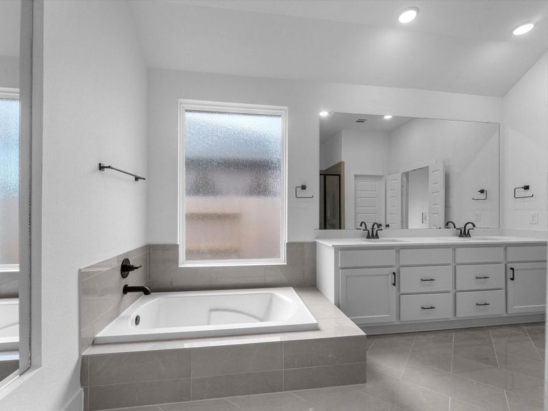 Furnished interior view inside a new home in Clopton Farms, Montgomery (Image 8).