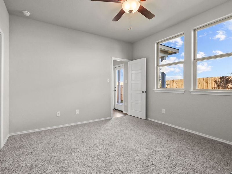 Spacious, unfurnished interior of a new home in Applewhite Meadows, San Antonio (Image 25). Spacious, unfurnished interior of a new home in Applewhite Meadows, San Antonio (Image 25).