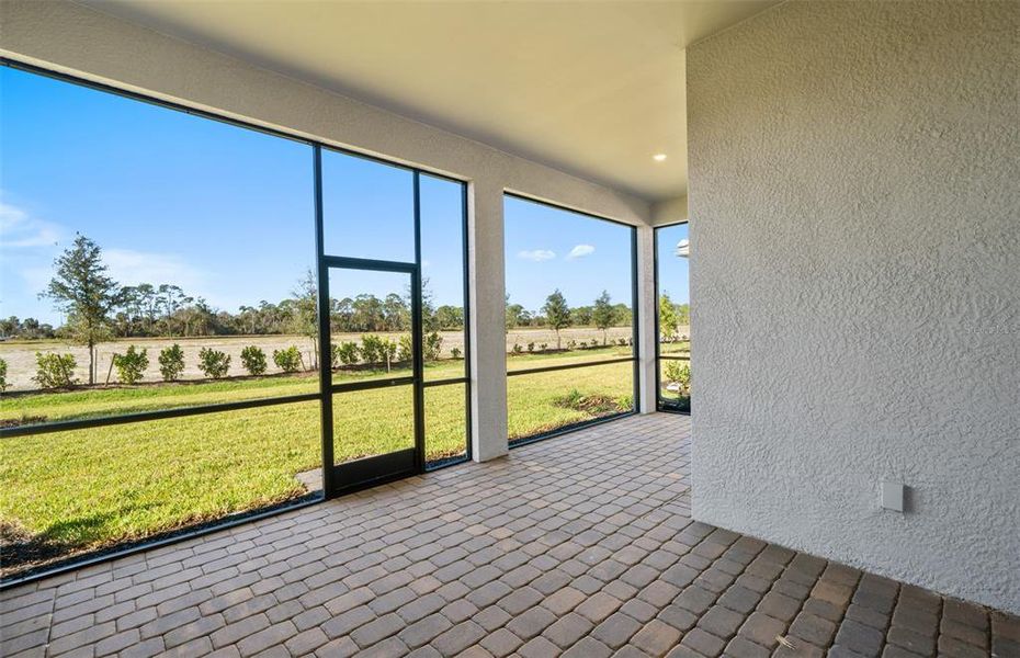 Exterior details and patio area of a home in SeaFlower, Bradenton (Image 23).