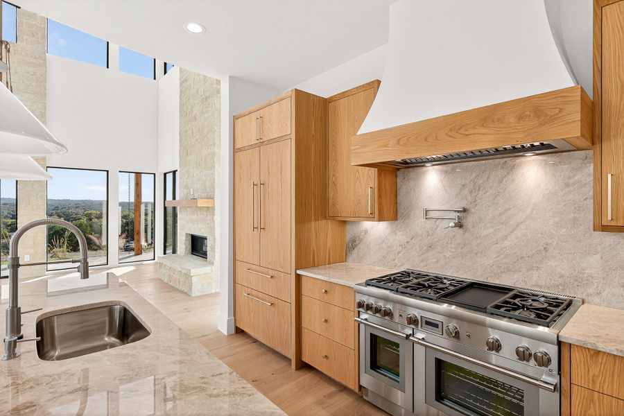 Furnished interior view inside a new home in , Horseshoe Bay (Image 10).