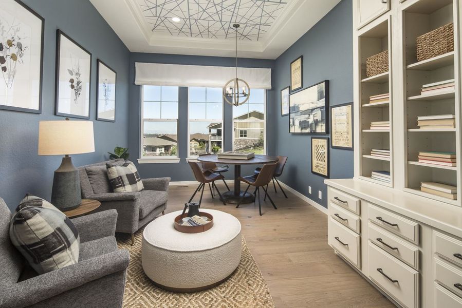 8405 South Winnipeg Court