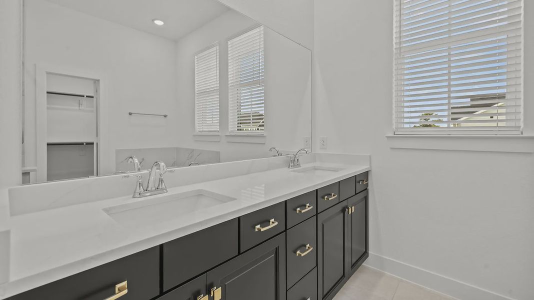 Furnished interior view inside a new home in Santa Rita Ranch, Liberty Hill (Image 12).