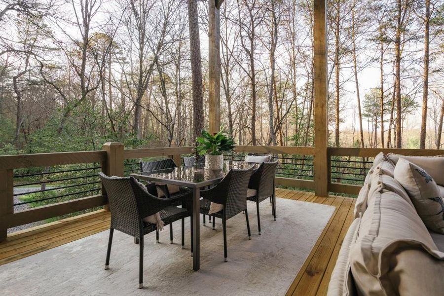 Image 47 of a home in .