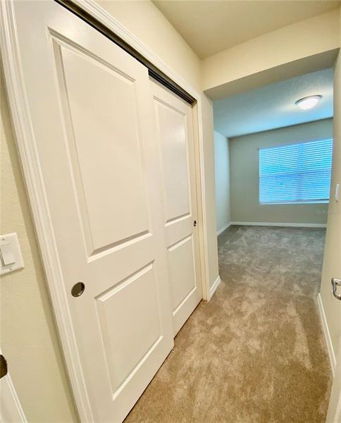 Spacious, unfurnished interior of a new home in , Kissimmee (Image 20).