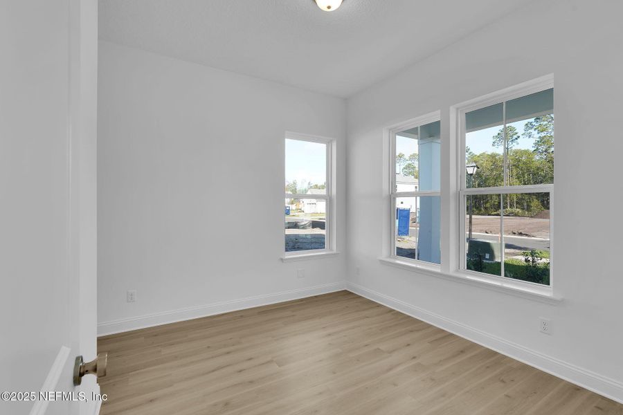 Spacious, unfurnished interior of a new home in Reflections at Nocatee, Ponte Vedra (Image 10).