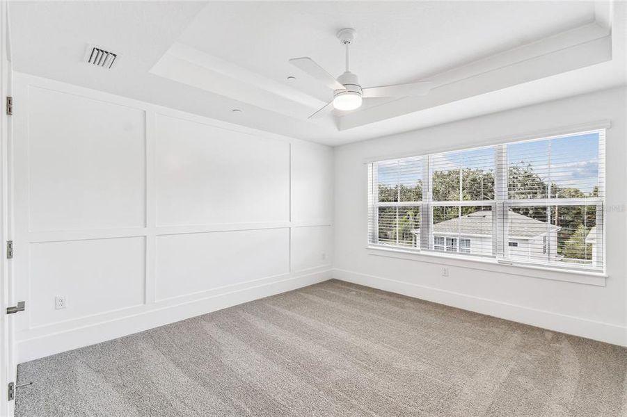 Spacious, unfurnished interior of a new home in Vdara, Orlando (Image 13).