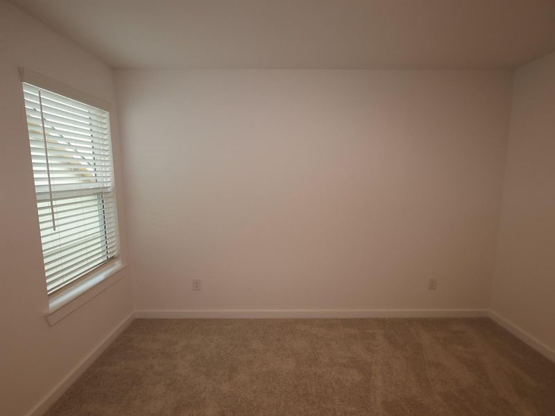 Spacious, unfurnished interior of a new home in Summerview, Fulshear (Image 24).
