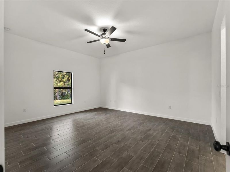 Spacious, unfurnished interior of a new home in , North Port (Image 14).