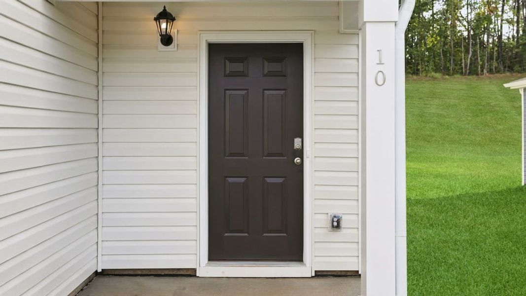 Exterior details and patio area of a home in Cloverdale Hills, Piedmont (Image 3).