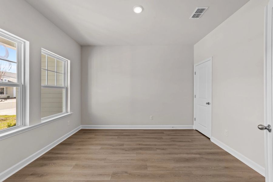 Spacious, unfurnished interior of a new home in Blue Heron Retreat, Little River (Image 15).