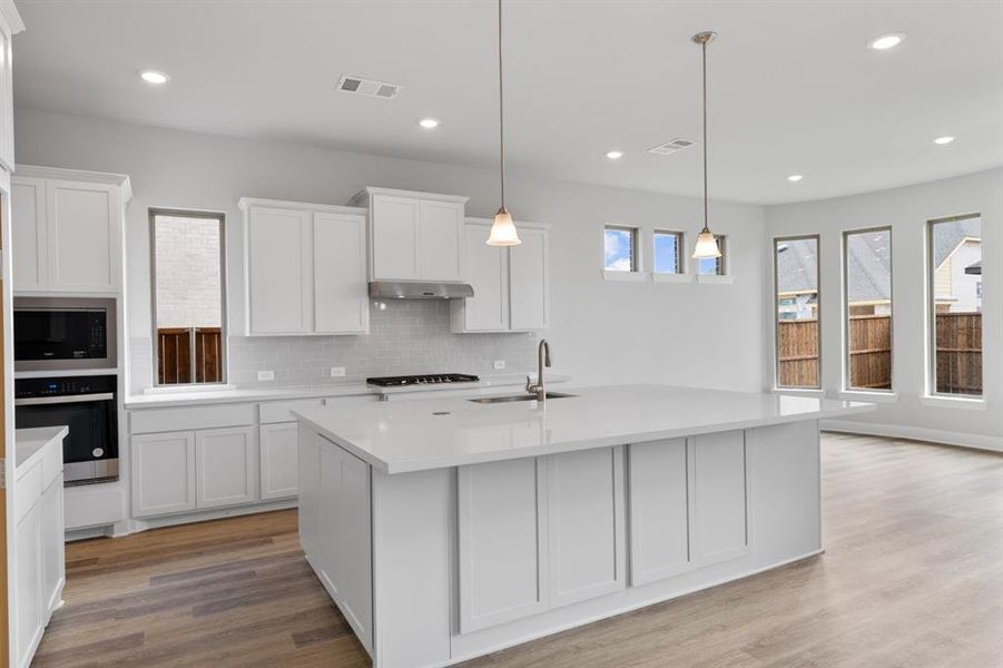 DAL_Sandbrock Ranch_Claude_4237 Clydesdale Drive (10)