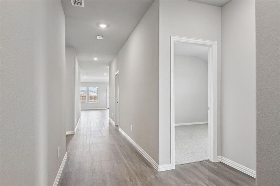 Spacious, unfurnished interior of a new home in River Ridge, Crandall (Image 33). Spacious, unfurnished interior of a new home in River Ridge, Crandall (Image 33).