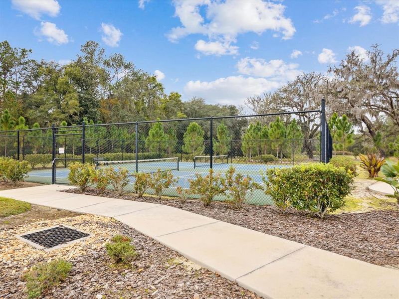 Community amenities in , Brooksville (Image 53).