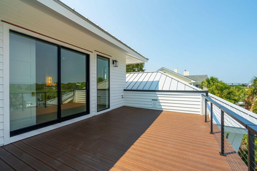 Exterior details and patio area of a home in , Isle Of Palms (Image 3).