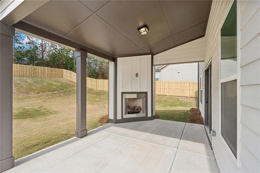Exterior details and patio area of a home in Fowler Farms, Auburn (Image 27).