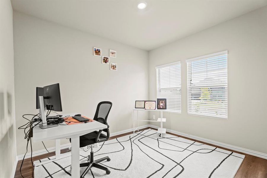 Furnished interior view inside a new home in Briarwood Hills - Highland Series, Forney (Image 12). Furnished interior view inside a new home in Briarwood Hills - Highland Series, Forney (Image 12).