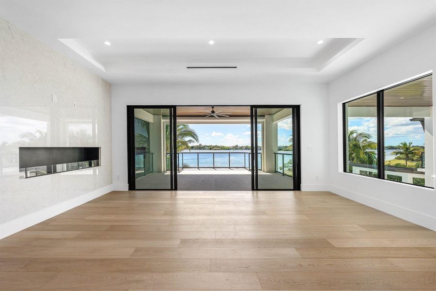 Spacious, unfurnished interior of a new home in , Jupiter (Image 51).